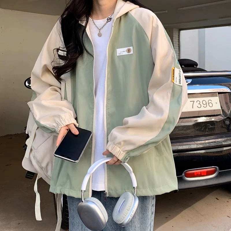 橙慕衣~秋季新款连帽宽松休闲百搭工装棒球服夹克学院风短外套女
