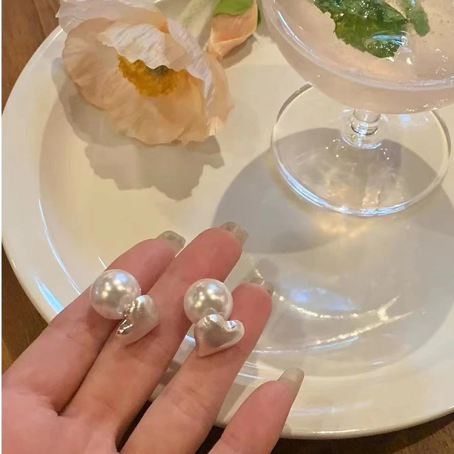 合金耳饰 1010-银色拉丝爱心珍朱耳环小众设计感高级简约百搭耳饰