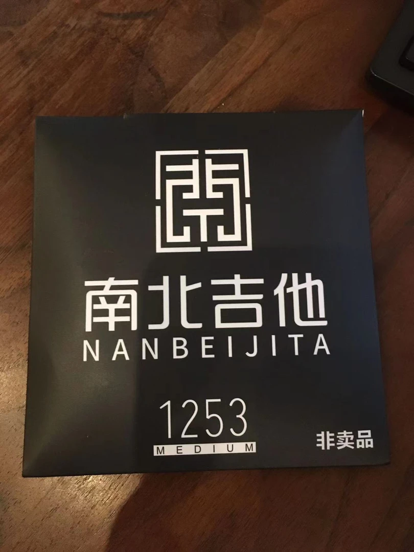 百斯卡吉他   专属琴弦