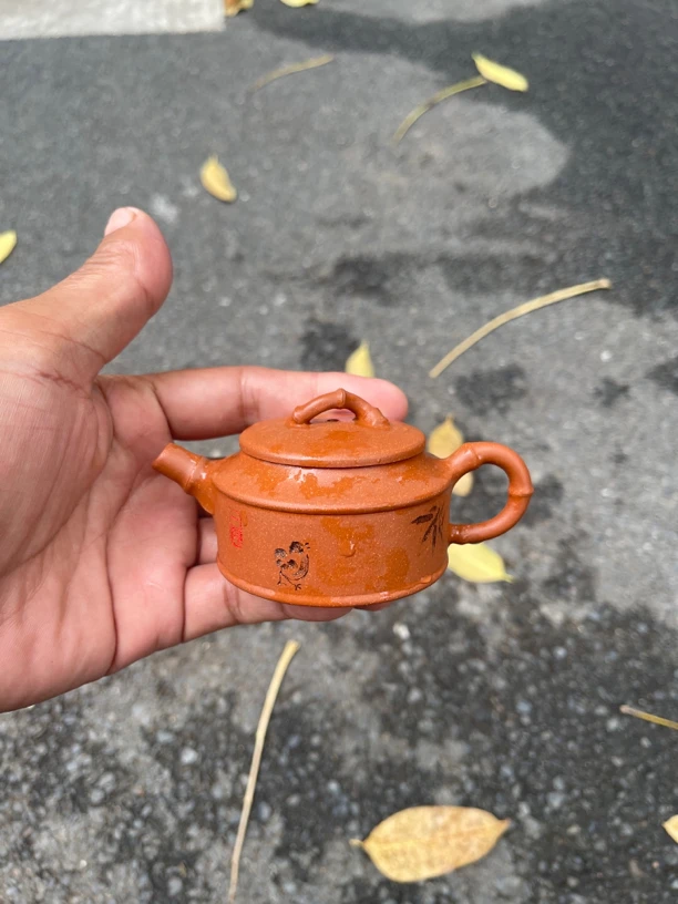 小品竹节！紫砂壶！降坡泥料！容量80毫升！做工精细！出水爆爽