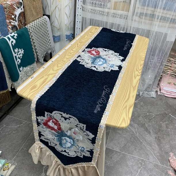 大欧花 35*220羊绒雪尼尔桌旗