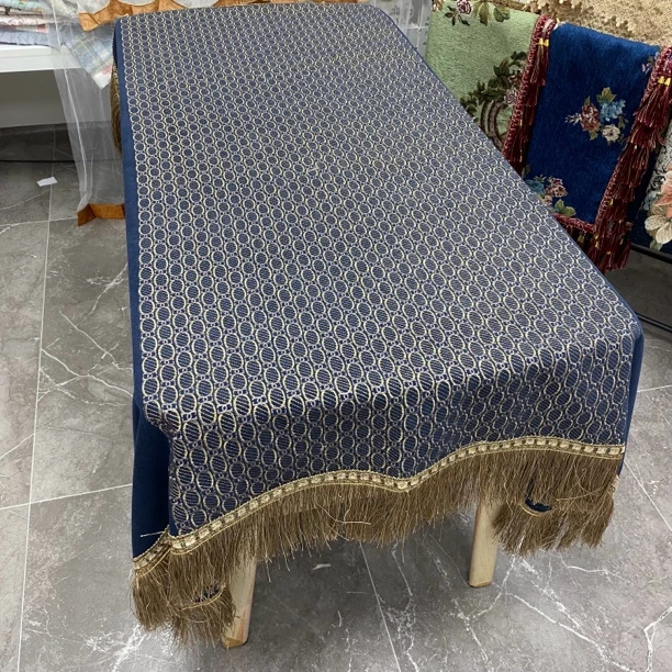 方桌 深蓝150*150方桌布刺绣羊绒雪尼尔多功能桌布