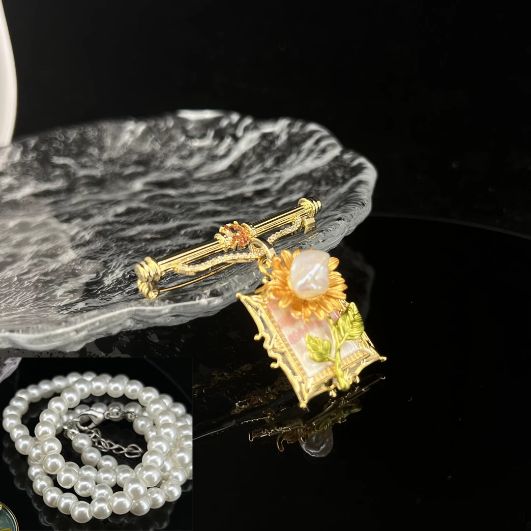 6427黄颜色向日葵油画风胸针+白色圆球项链