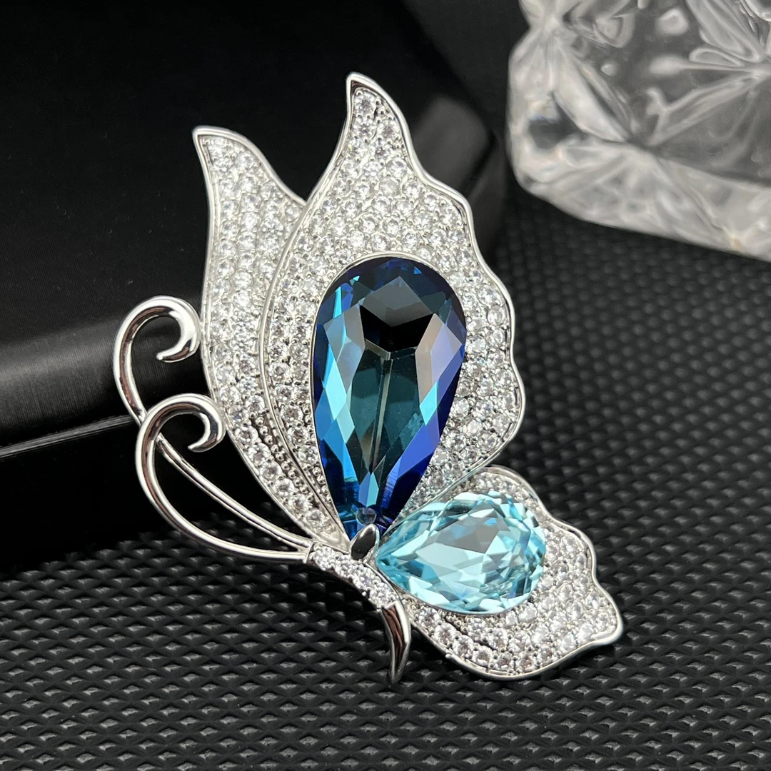 1829蓝色单边蝴蝶胸针