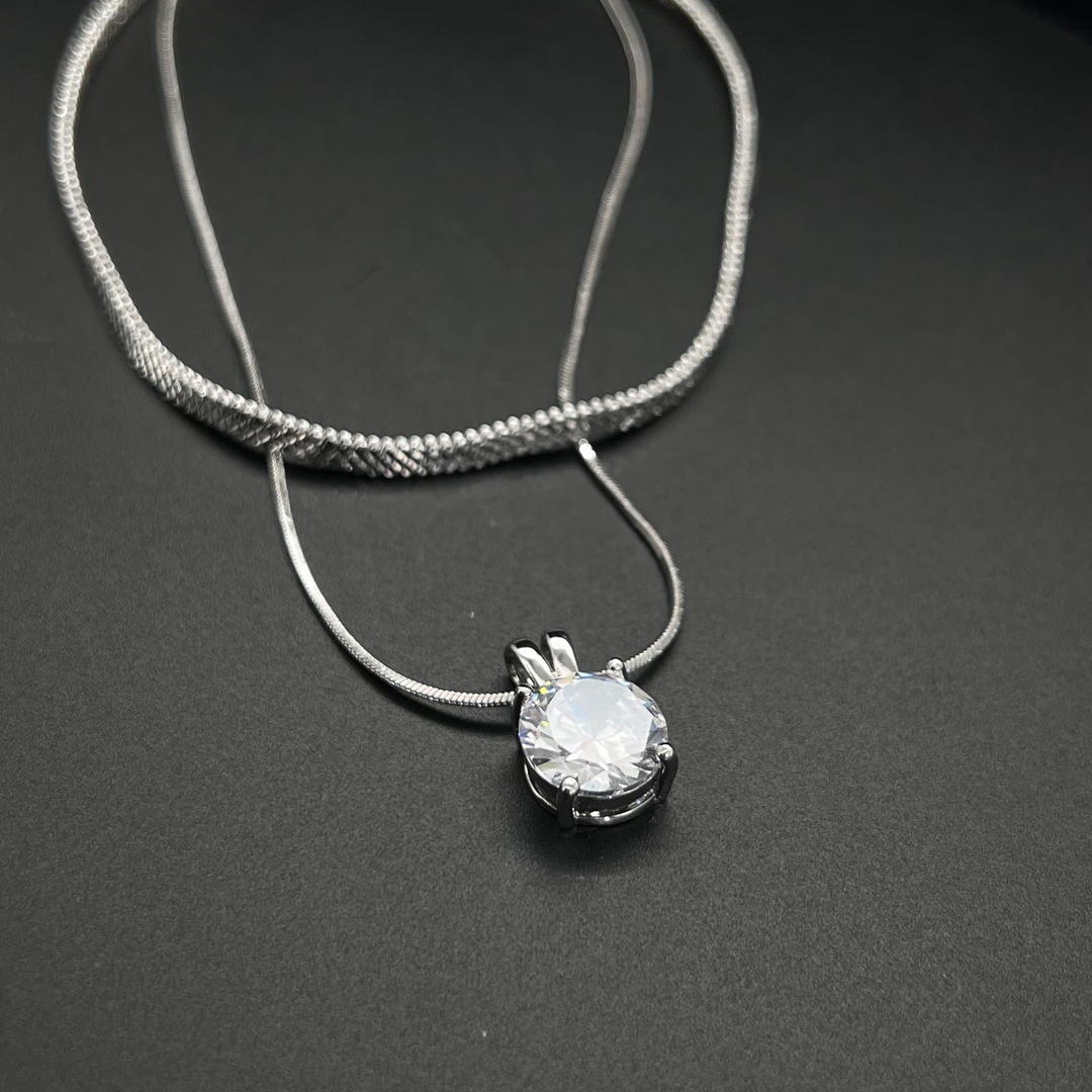 0955白色圆球项链