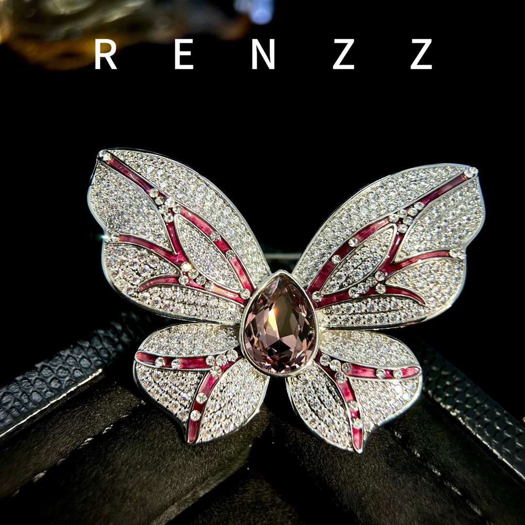 2900紫色蝴蝶胸针