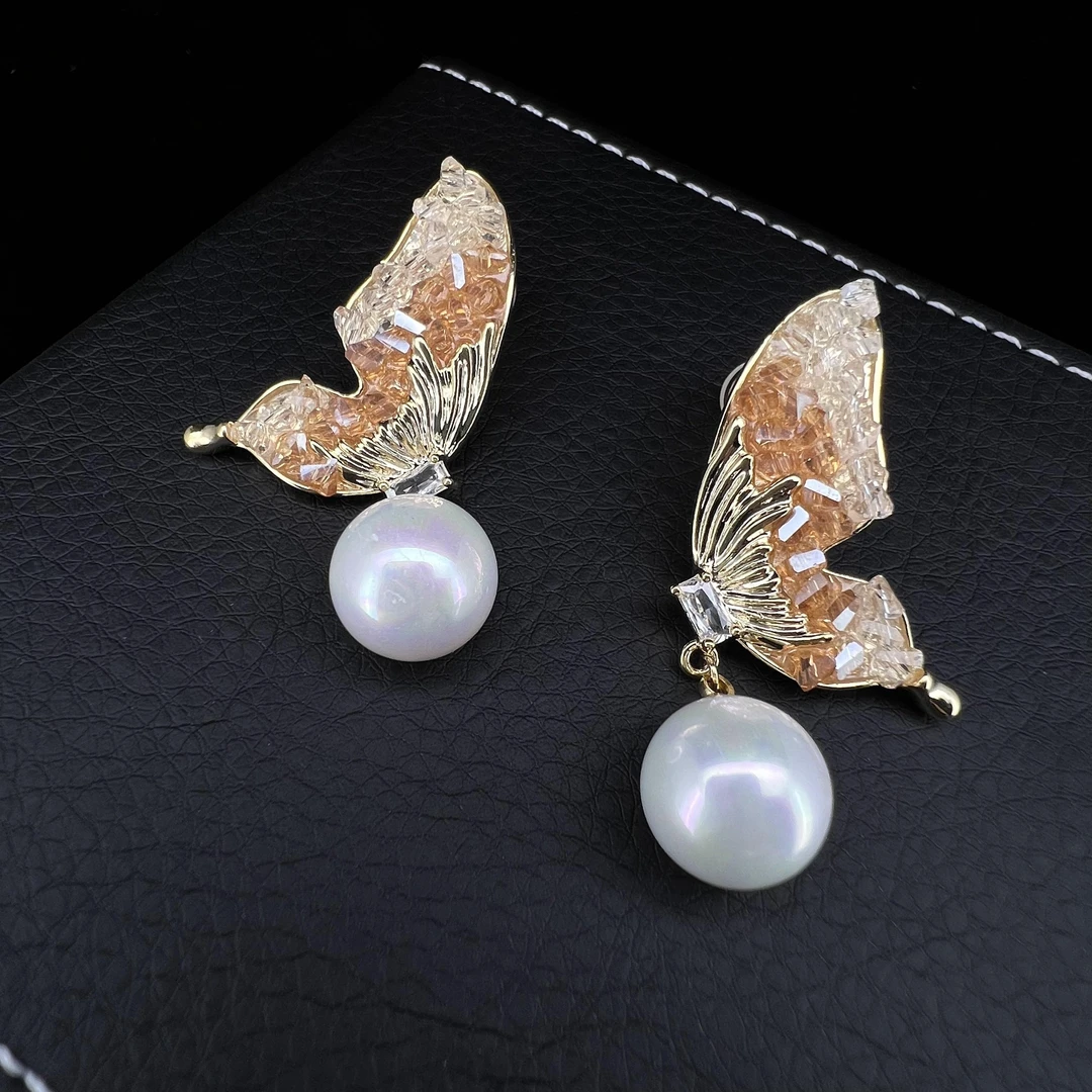 8382黄颜色蝴蝶圆球耳钉