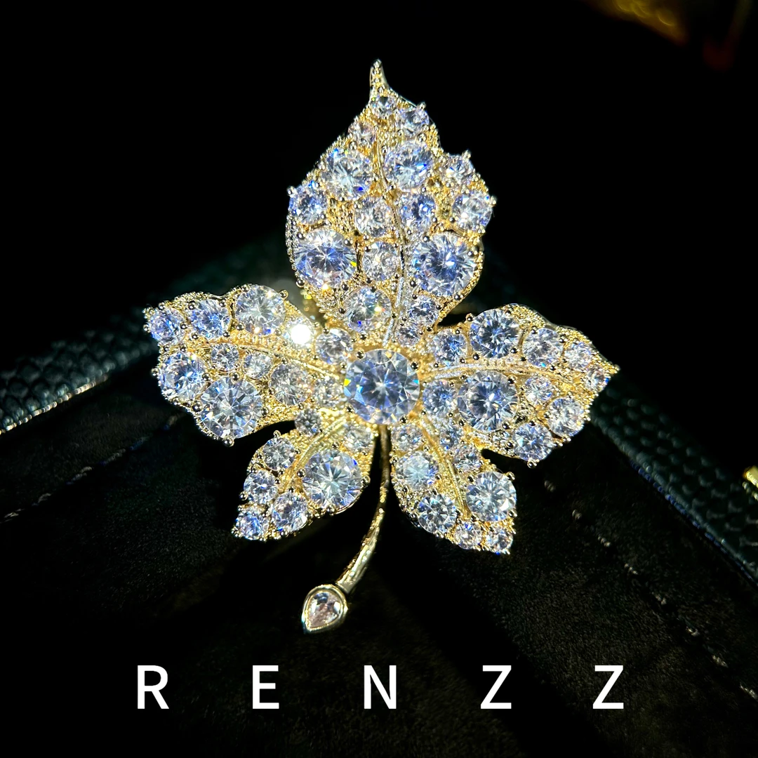 2799法★【金秋枫叶】金色枫叶胸针