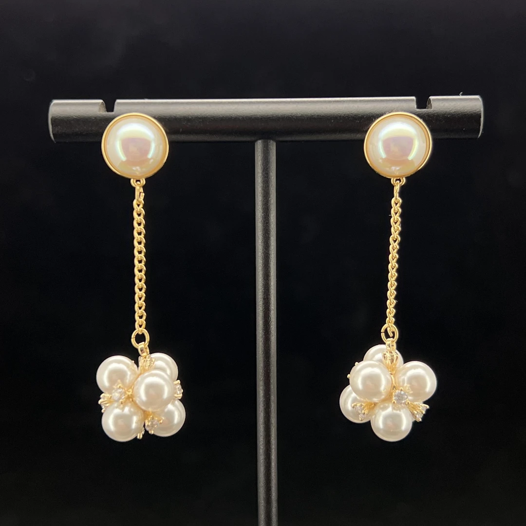 1343黄颜色花团流苏耳钉