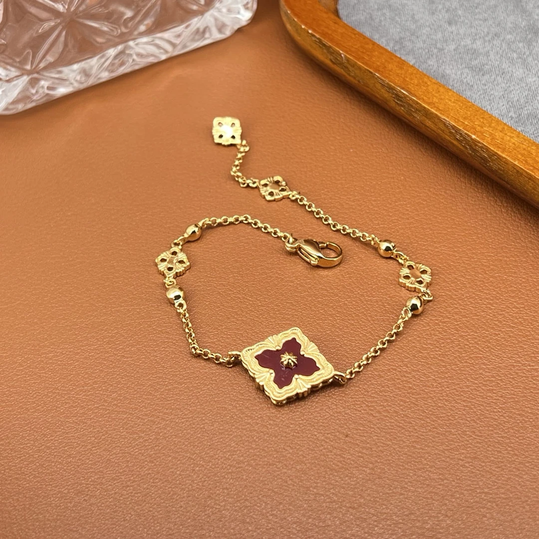 4061 红色幸运草手链