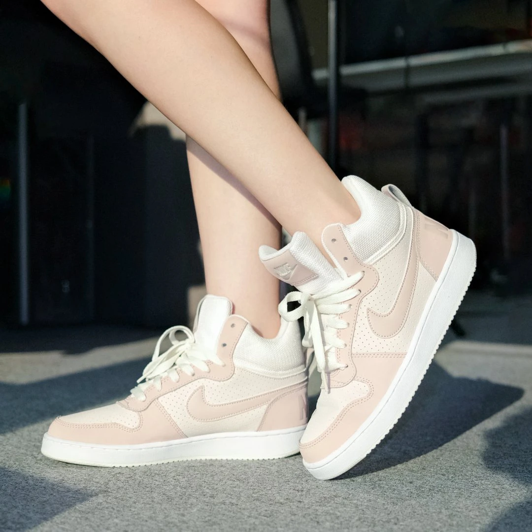 【瑕疵福利】39码 Nike/耐克草莓奶昔女鞋高帮休闲板鞋FB7174-661