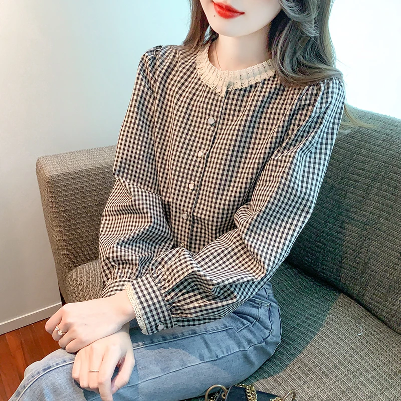 洋气减龄高级感格子衬衫女士2025秋季新款爆款长袖气质遮肚子上衣