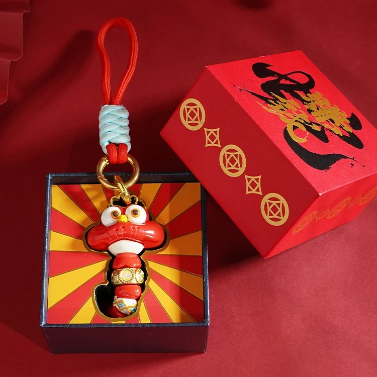新年吉祥物赚钱蛇手把玩钥匙扣车挂转转挂件生肖礼品包包挂饰礼物