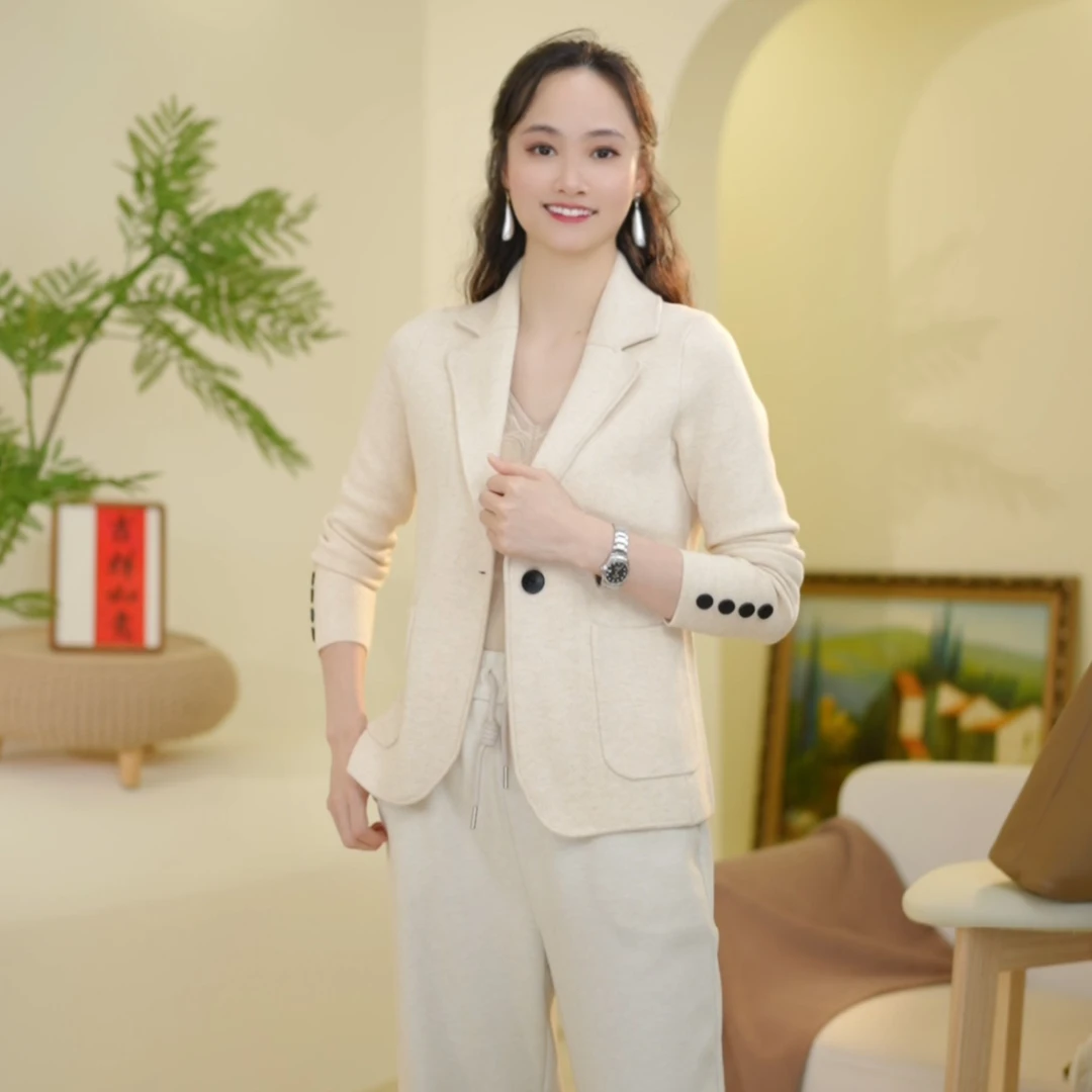 （9420）2024初秋新款时尚针织西装设计感百搭休闲纯色短外套西服