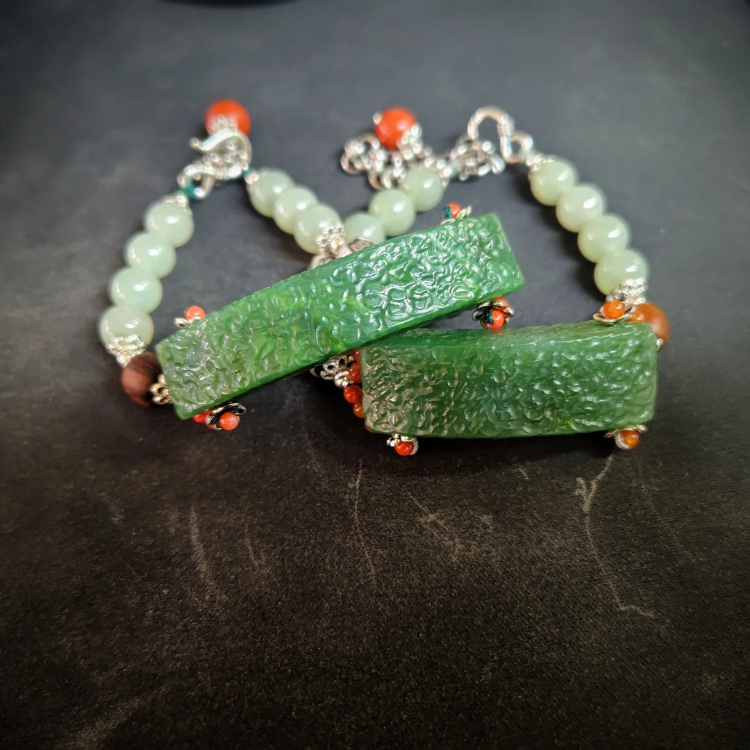 天然和田碧玉精美精美手链半镯时尚百搭多样性发其一【0035】