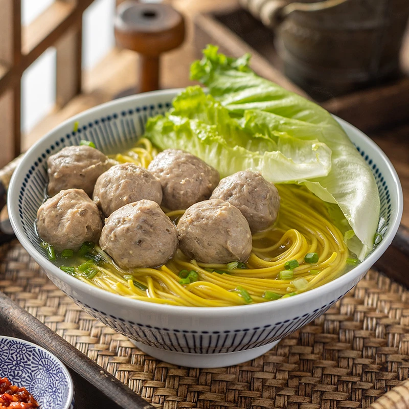 制作手打牛肉丸500g/袋正宗劲道鲜嫩Q弹爆汁火锅煲汤新鲜实心丸子