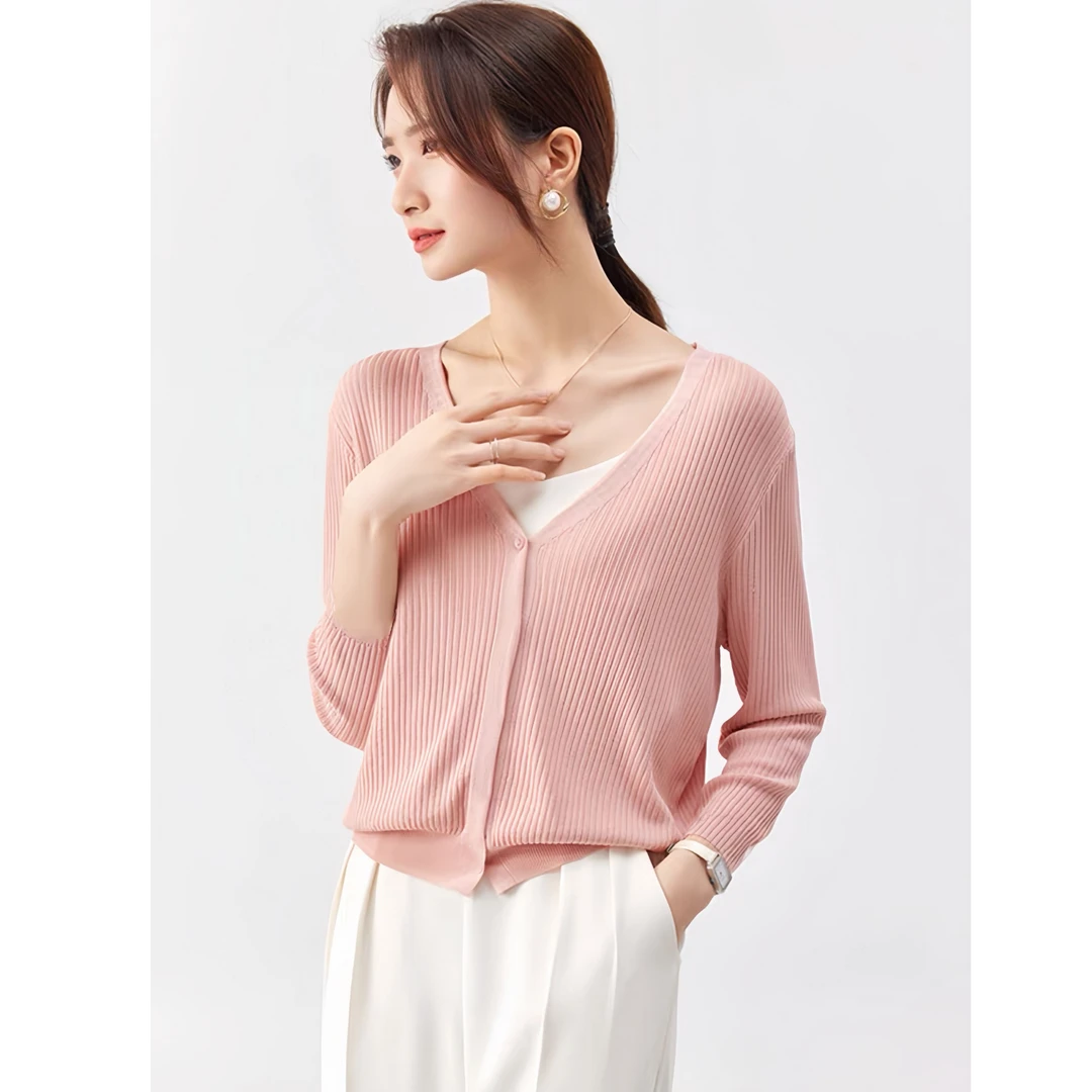 B224-法式复古简约V领长袖针织衫女秋季新款时尚休闲百搭开衫上衣