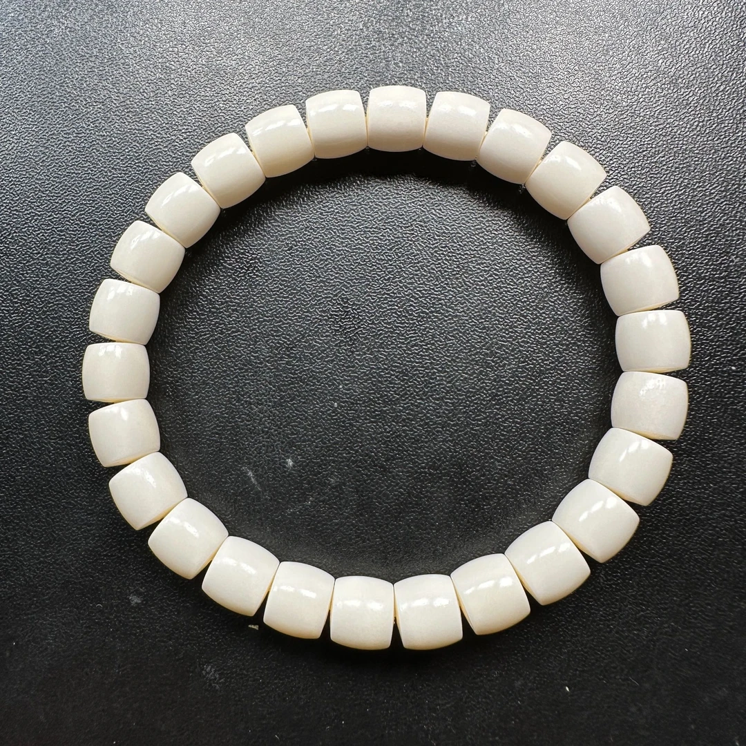 精工驼骨 高油高密 嘎嘎归圆 9*8mm  骨瓷白 后期玉化发黄