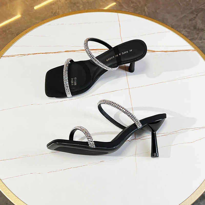 一字带露趾凉鞋女细跟2024夏新款黑色高跟鞋百搭法式水钻半拖凉鞋