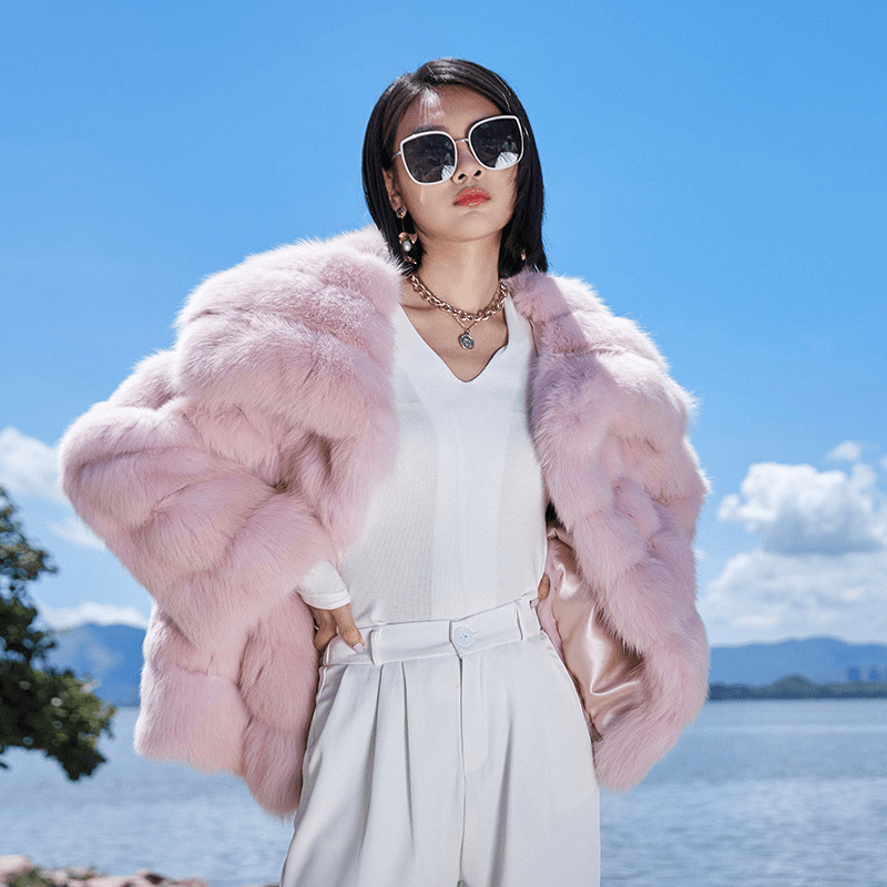 进口大翻领短款横排天使之翼粉色气质女士保暖皮毛一体外套