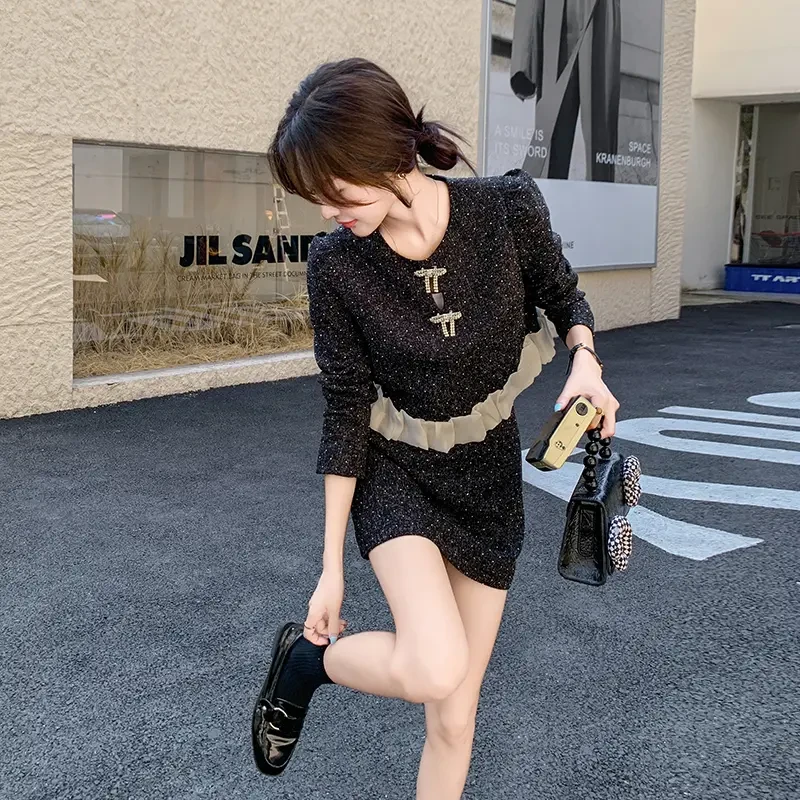 小香风烫钻蝴蝶套装裙2024秋季新款高级感名媛气质显瘦短裙两件套