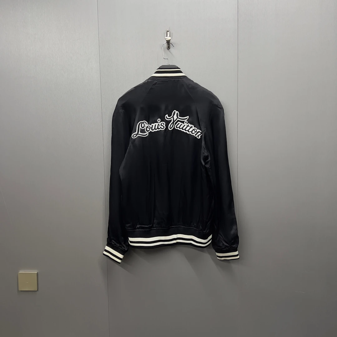 全新试穿/Lv Louis Vuitton丝绸刺绣Logo棒球夹克外套/10031/50码