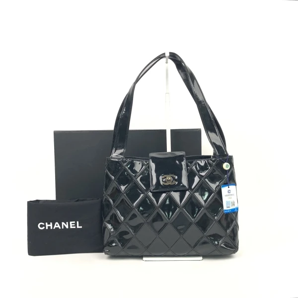 妃鱼/香奈儿/95新/包包/市场价18600/241022LN0014