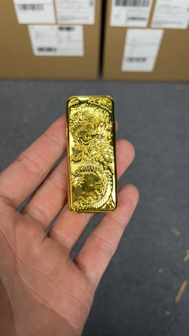 金色金属浮雕激光雕刻工艺小金条防爆打火机单机XF615