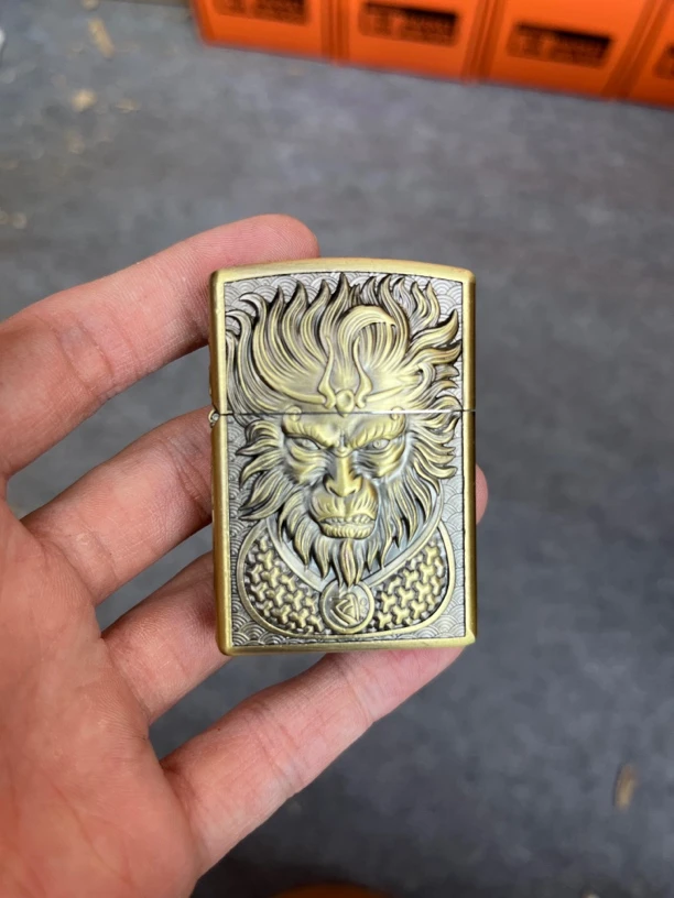 青铜魔猴悟空煤油打火机男士简约款ZK30-1