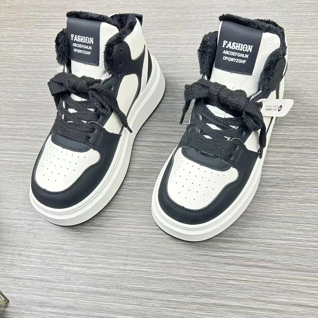 冬季加厚绒棉鞋高帮厚底小白鞋休闲运动平底韩版时尚百搭加绒女鞋