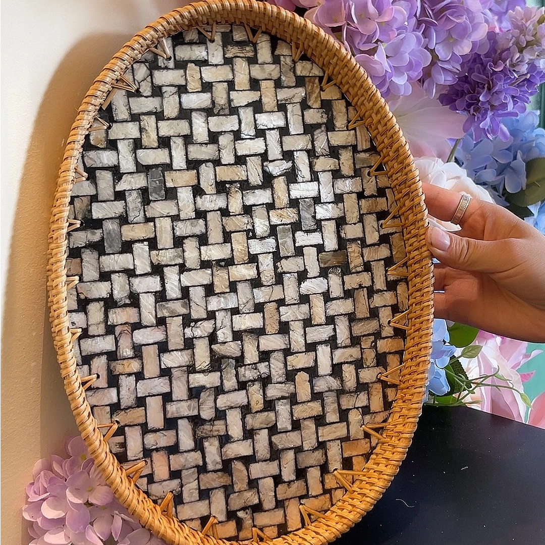 黑灰银砖头款椭圆天然藤编深海贝壳盘