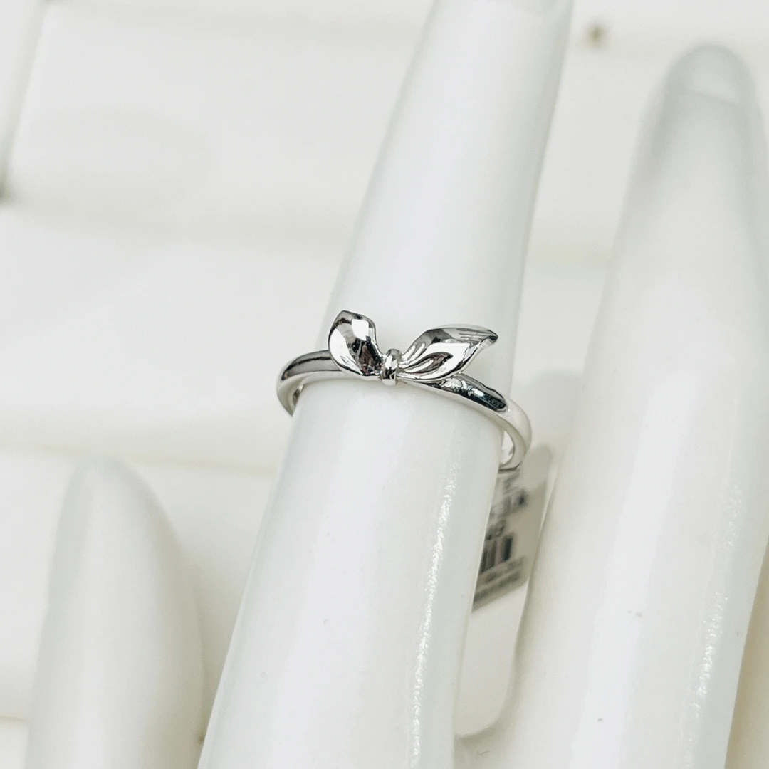 PT950铂金戒指 在逃公主铂金戒指 开口戒 26049   2.67g