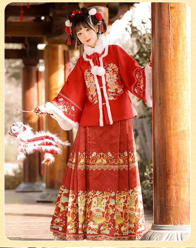 木兰沁原创汉服明制冬款【金狮闹闹】加绒加厚方领比甲马面拜年服