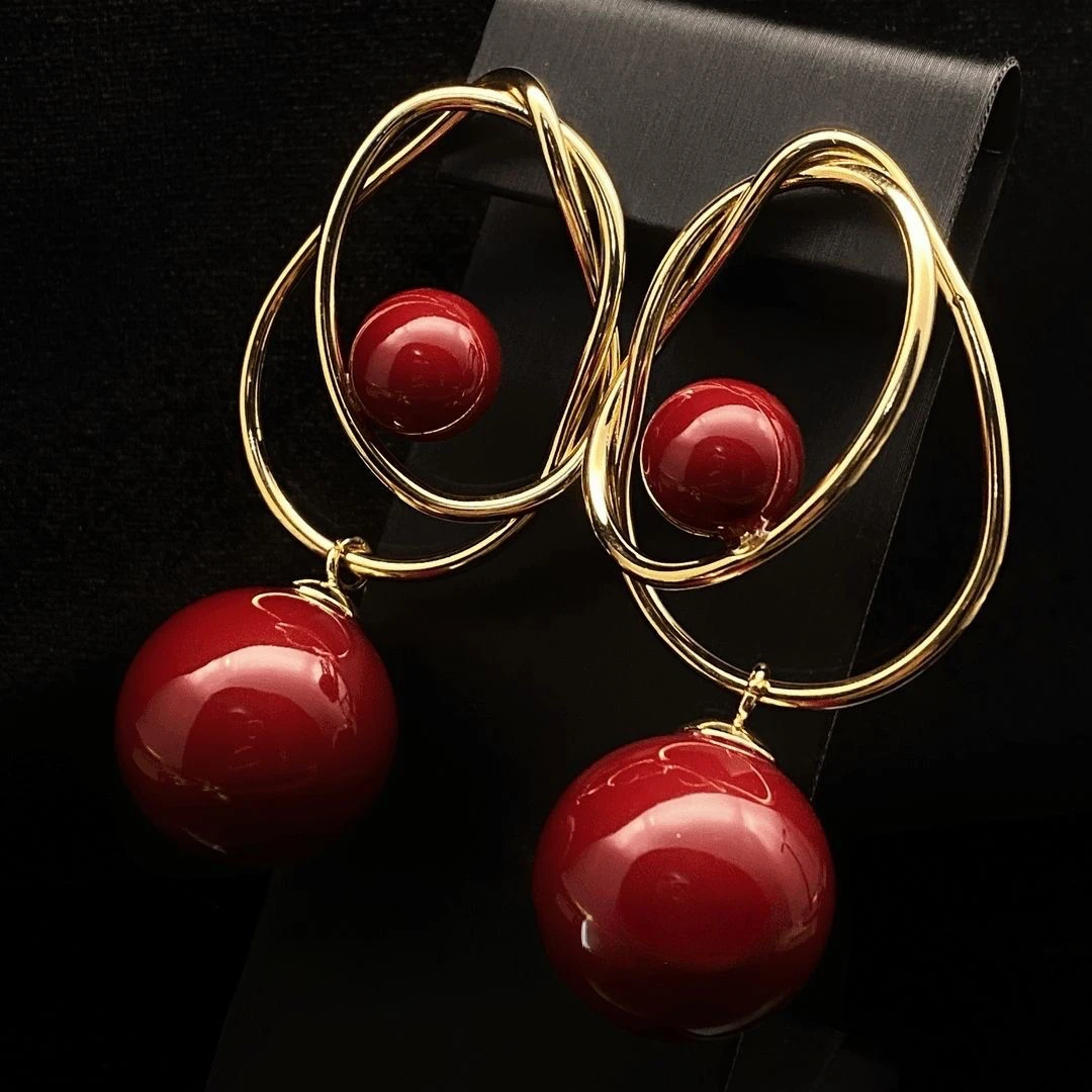 铜合金仿珍珠耳饰 耳饰2024轻奢耳钉大气新款气质耳圈洋气耳环