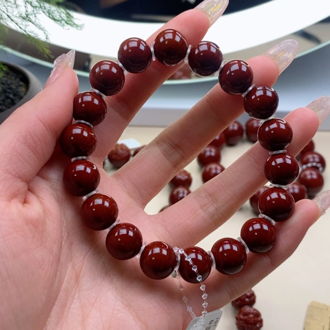 【闪购商品】橄榄核吊坠?**方