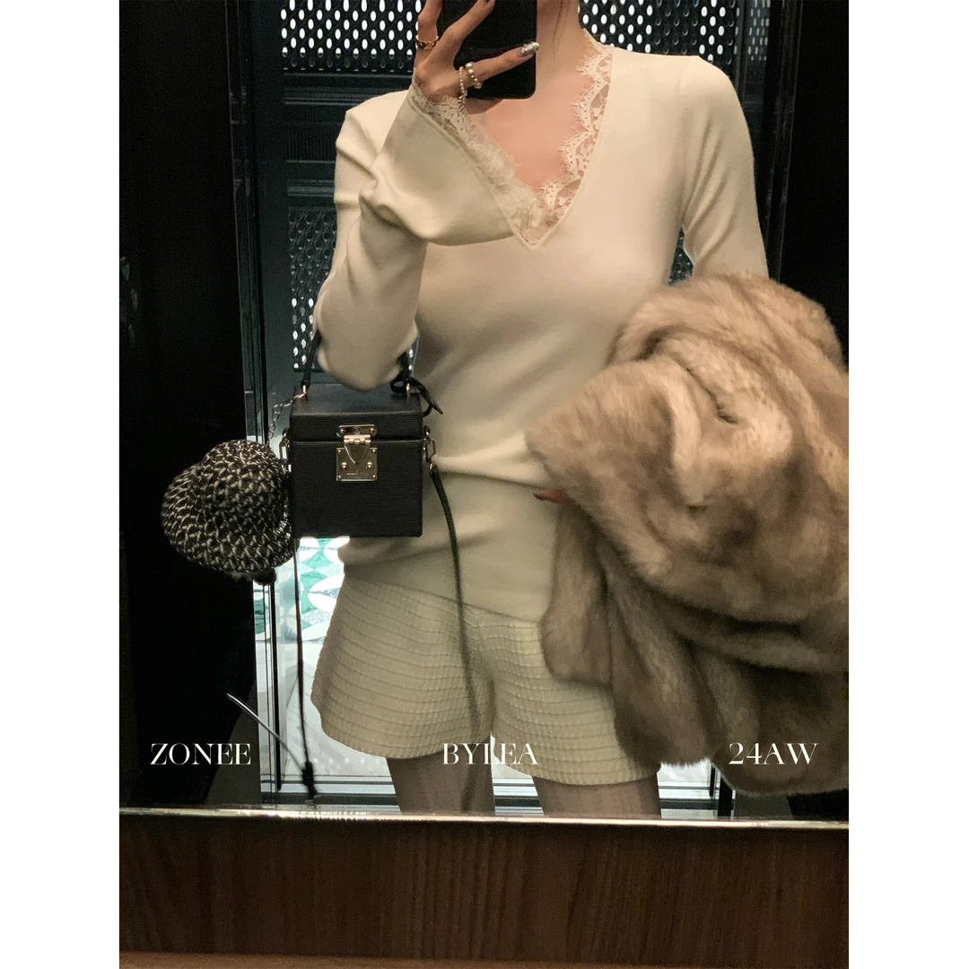 ZONEE 慵懒与灵动 原创设计法式精致时髦感蕾丝拼接v领针织内搭