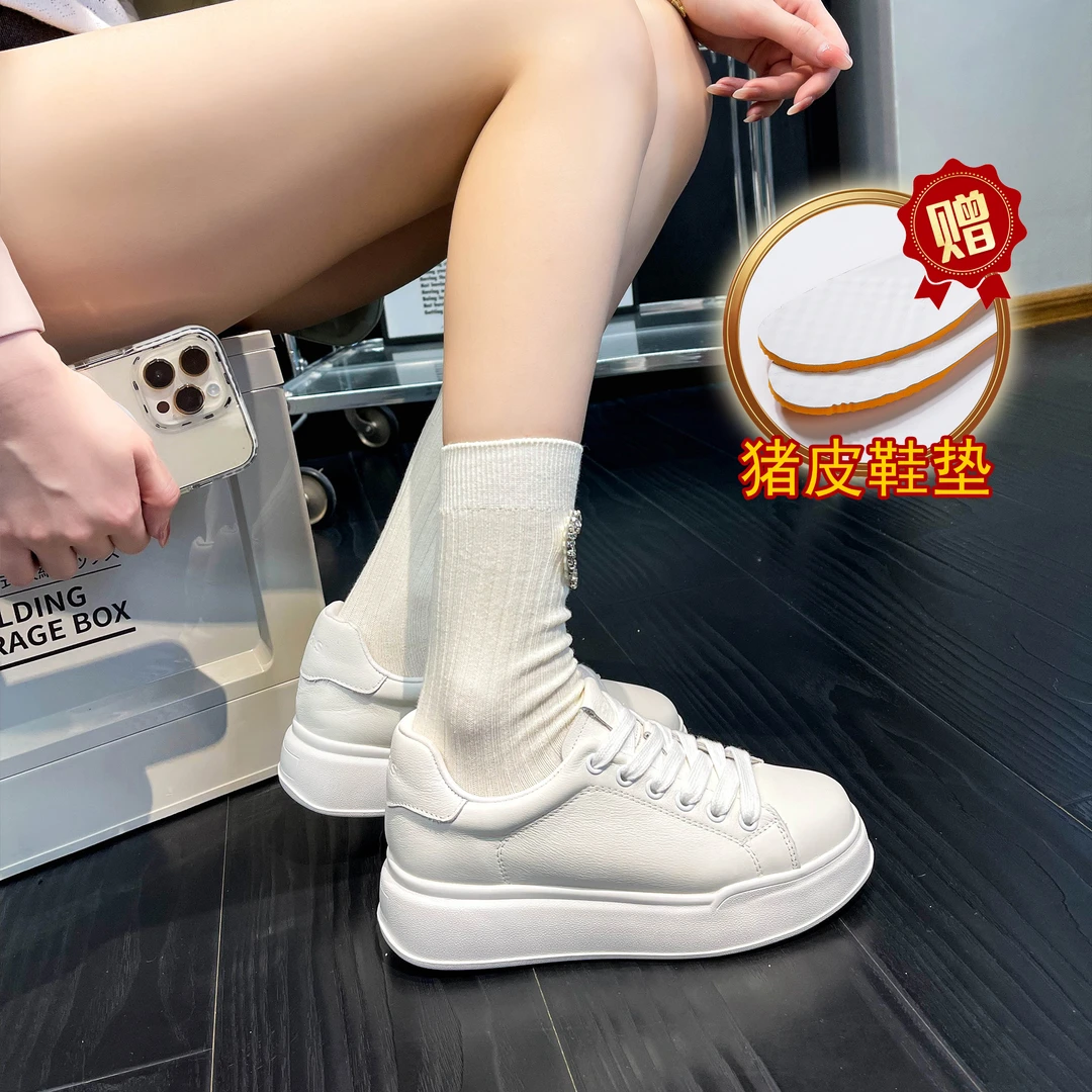 头层牛皮经典百搭小白鞋女款2024新款运动学生厚底休闲板鞋女韩版