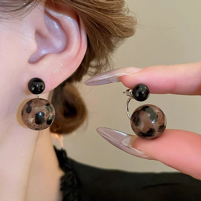 合金耳饰高级感豹纹耳环女新款爆款气质轻奢小众设计银针耳饰耳钉