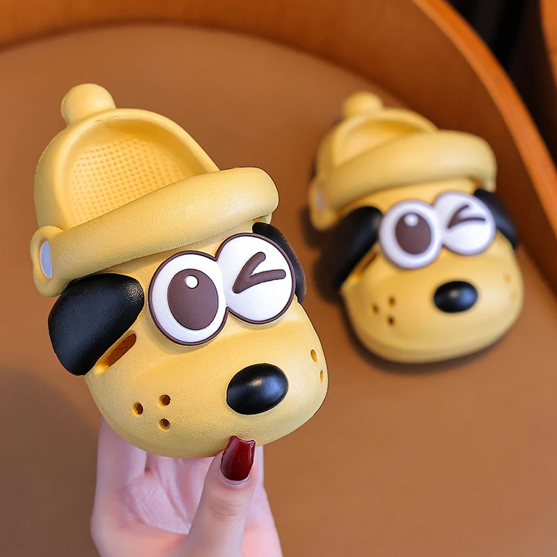 拖鞋小孩1-3岁卡通小童儿童拖鞋0-3岁宝宝防滑儿童洞洞鞋幼儿凉鞋