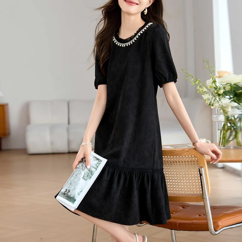 黑色连衣裙女短袖2024夏季新款高级气质裙子赫本风小黑裙遮肉显瘦