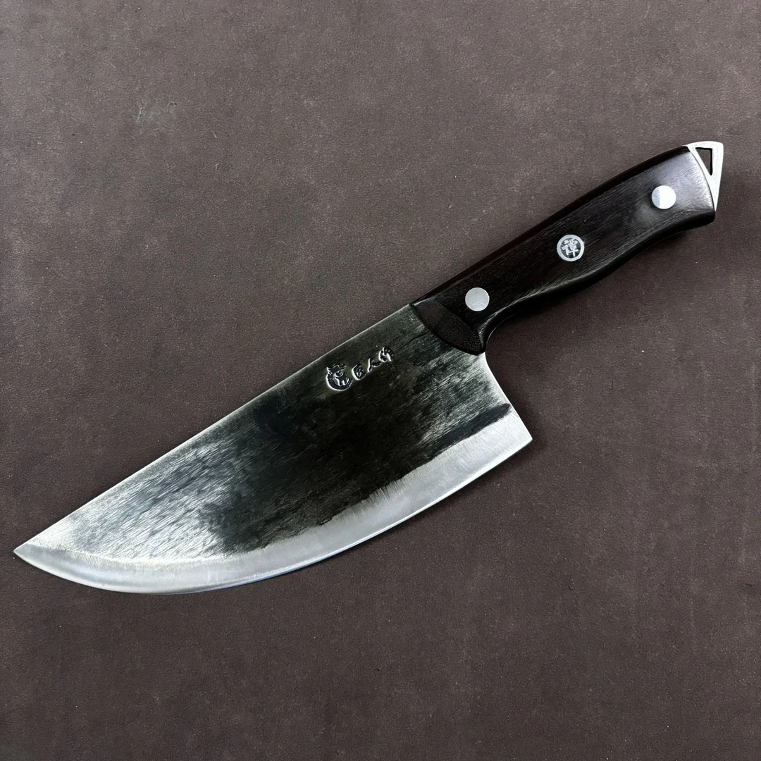 匠人作手工锻打高碳商用百炼钢分割刀切肉刀