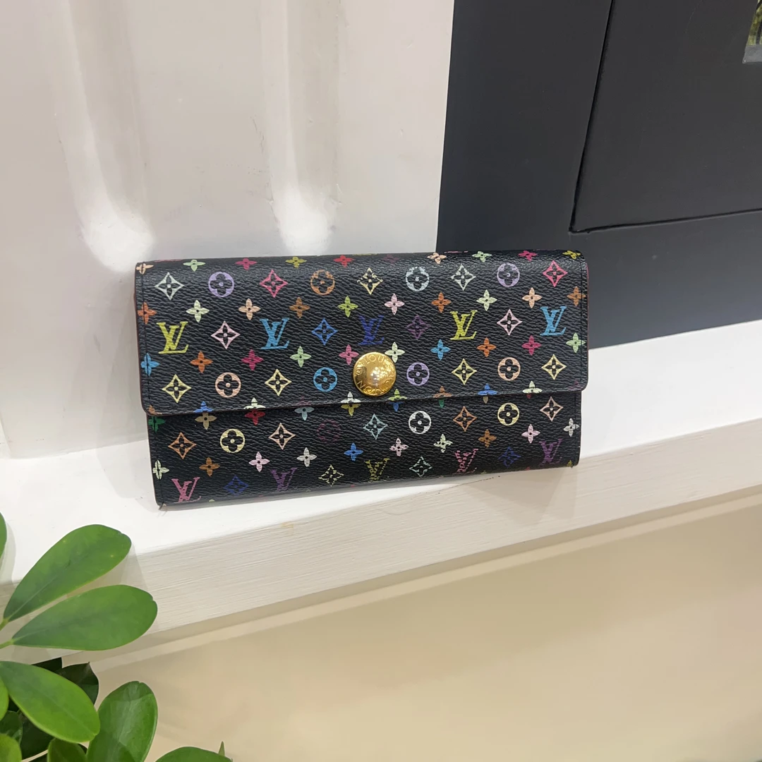 95新 LouisVuitton/路易威登 蔚蓝/黑三彩 长款钱包