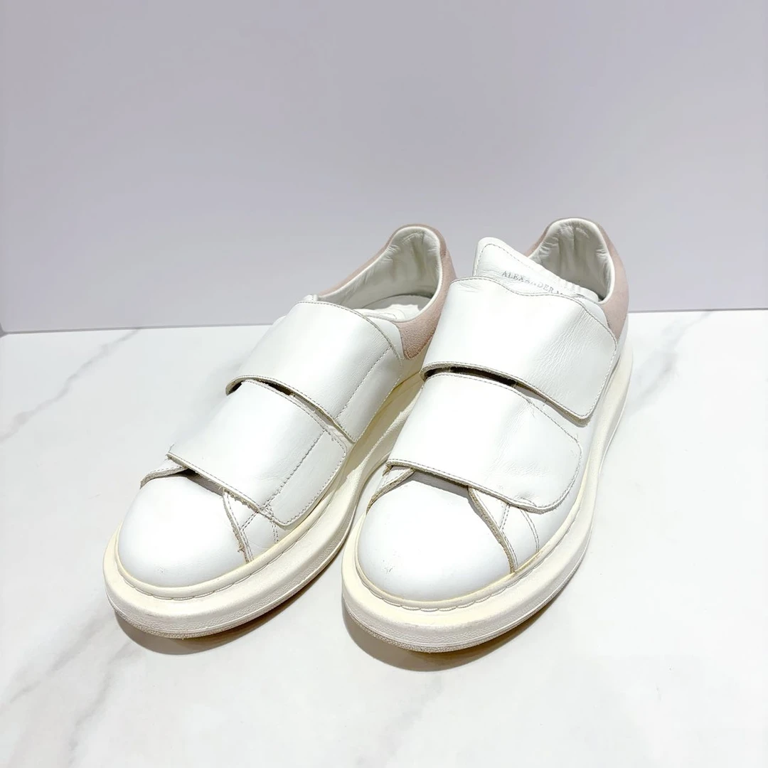 95新 Alexander McQueen/亚历山大·麦昆  魔术贴粉尾小白鞋