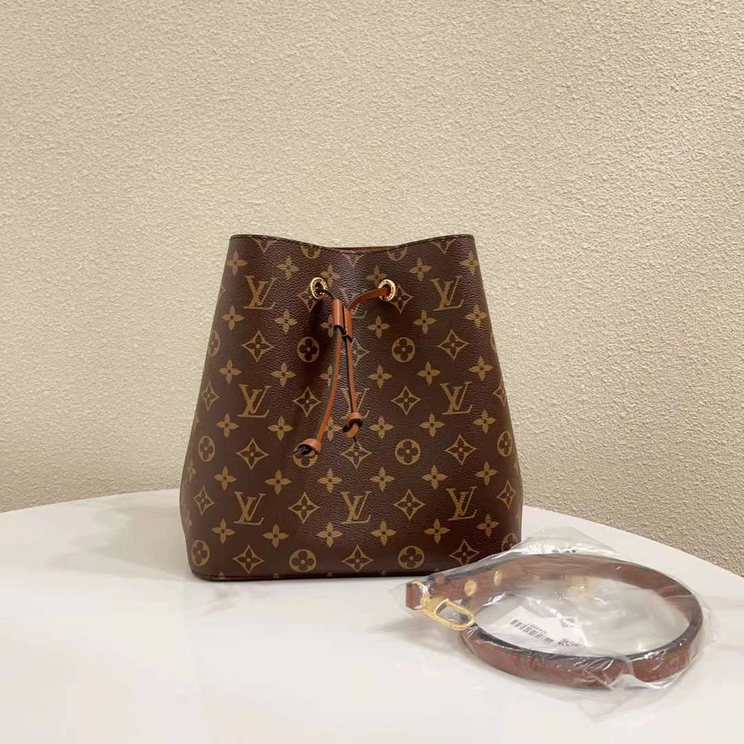 99新 LouisVuitton/路易威登 焦糖桶 水桶包 单肩包/超难买