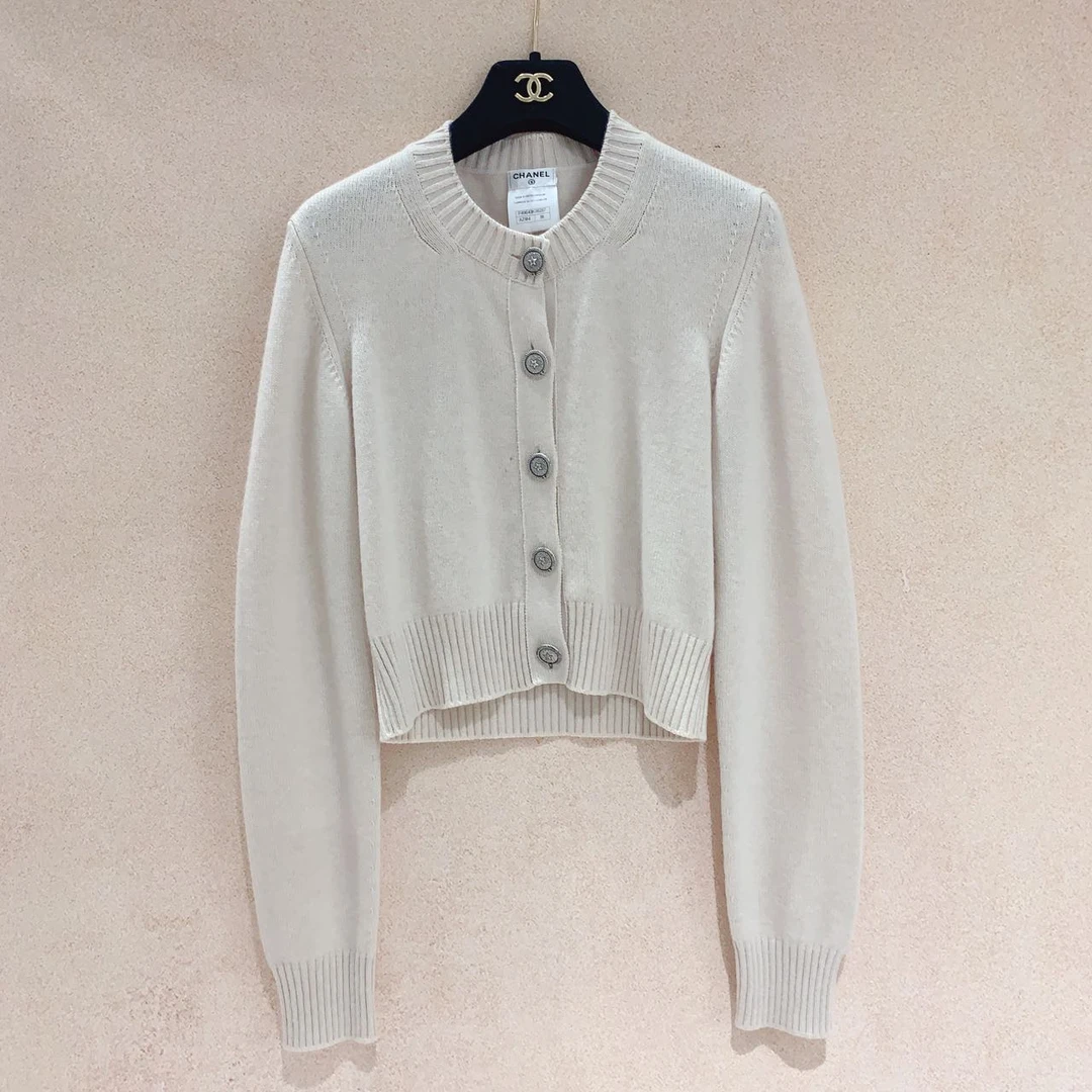 95新 Chanel/香奈儿 蓝总专场 裸色 短款针织衫 外套/38码