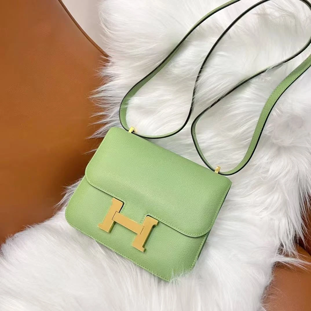 全新未使用 Hermes/爱马仕 蔚蓝/牛油果绿 金扣康康 19 U刻