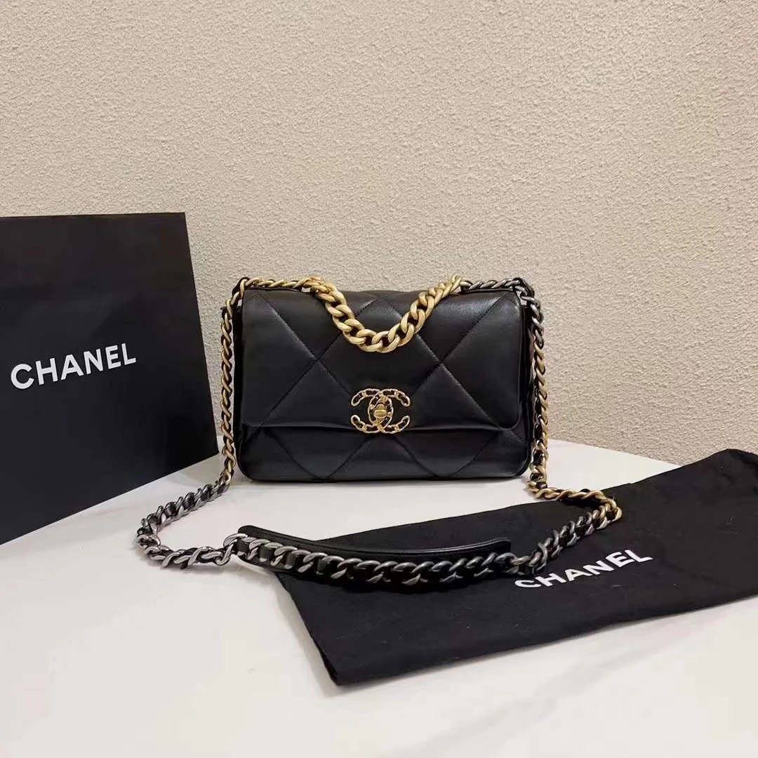 99新 Chanel/香奈儿 蓝总福利/小号 黑金羊 19bag 28开