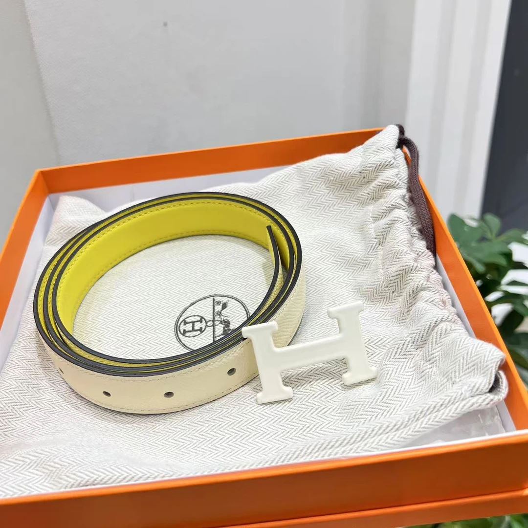 全新未使用 Hermes/爱马仕 蔚蓝 白色拼柠檬黄 双面H扣腰带 80码