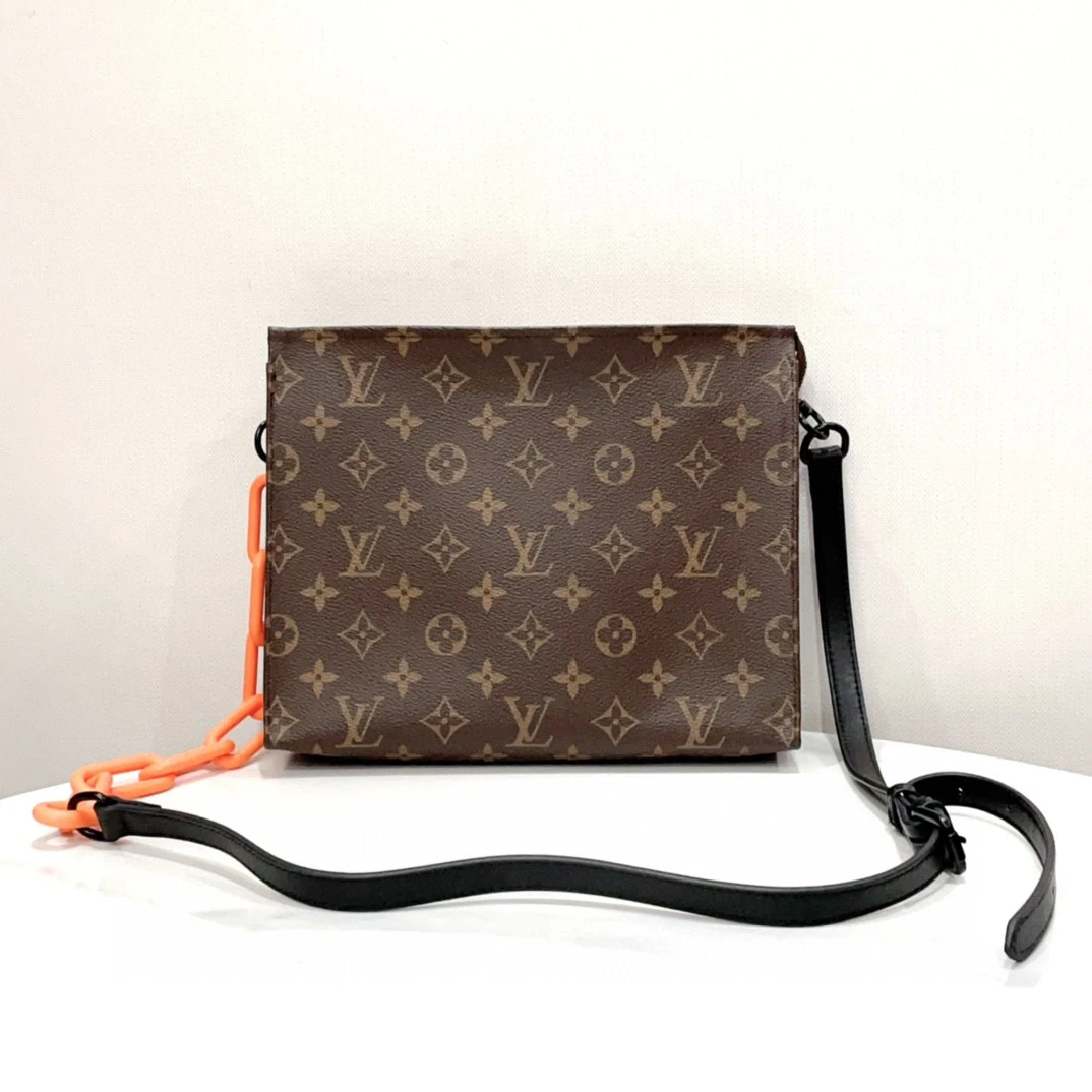 99新 LouisVuitton/路易威登 蓝总福利/老花26 洗漱包 手拿包