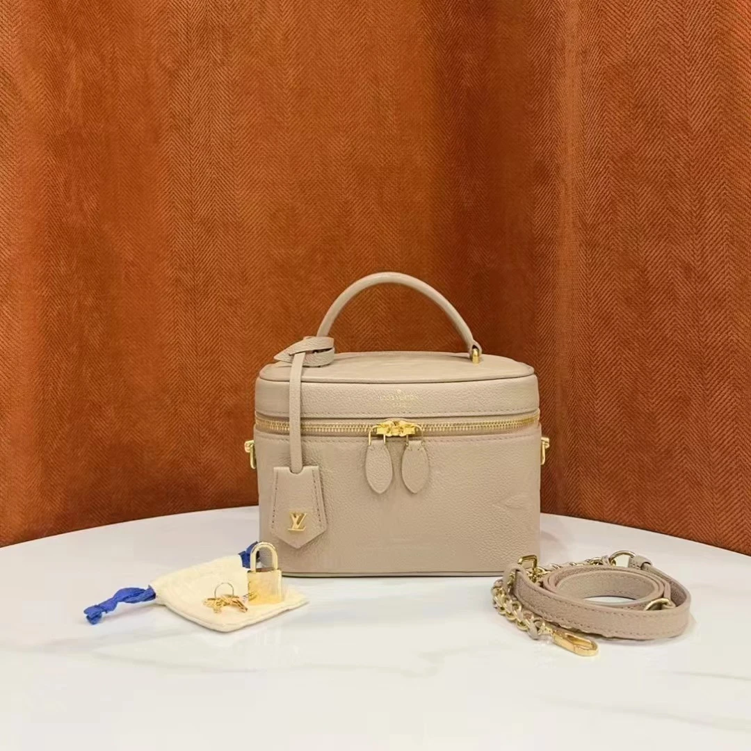 95新 LouisVuitton/路易威登 大象灰 vanity 化妆包 手提包/98新